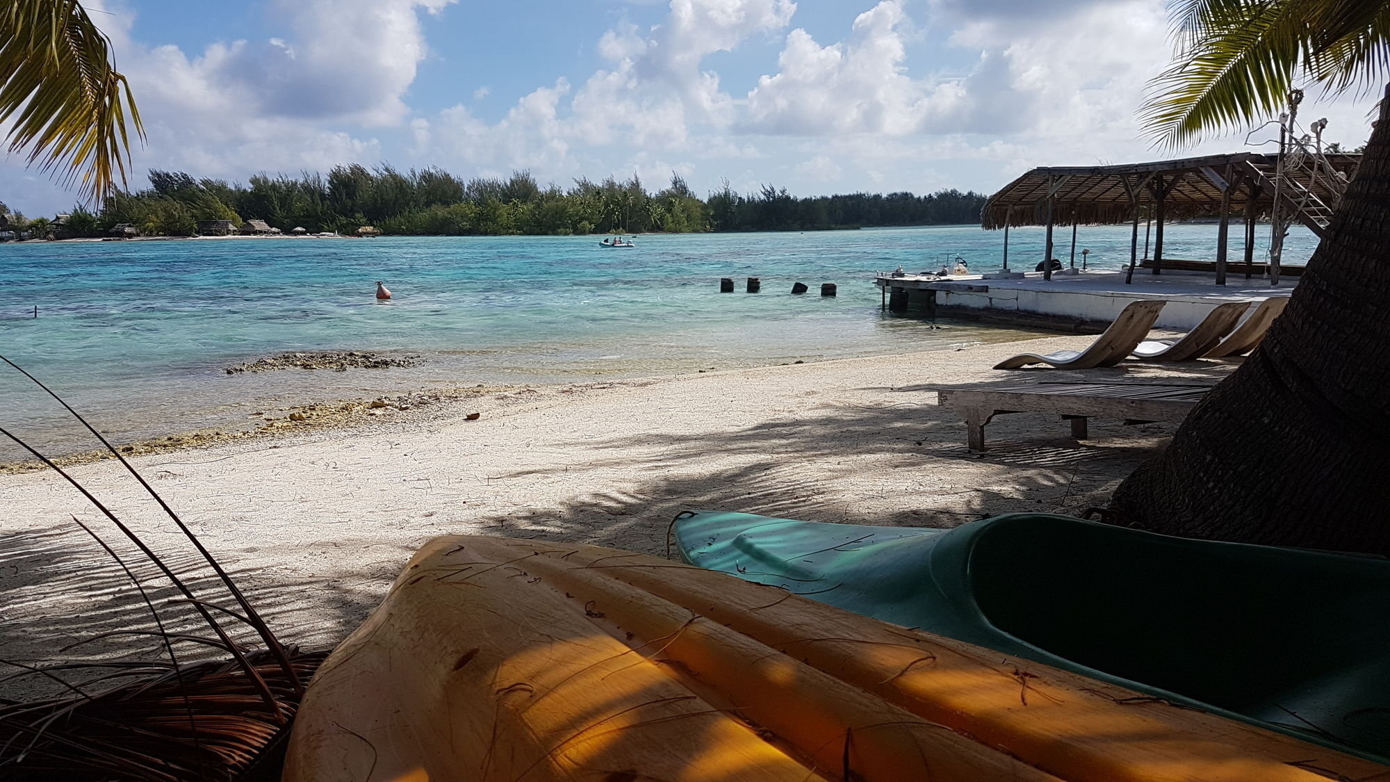 Blue Heaven Island Lodge